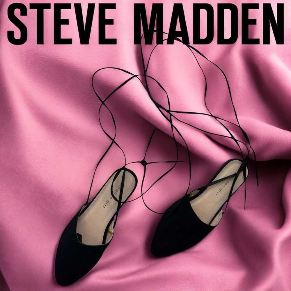 NWT Steve Madden Madden Girl
Ballerina style Strap up flats